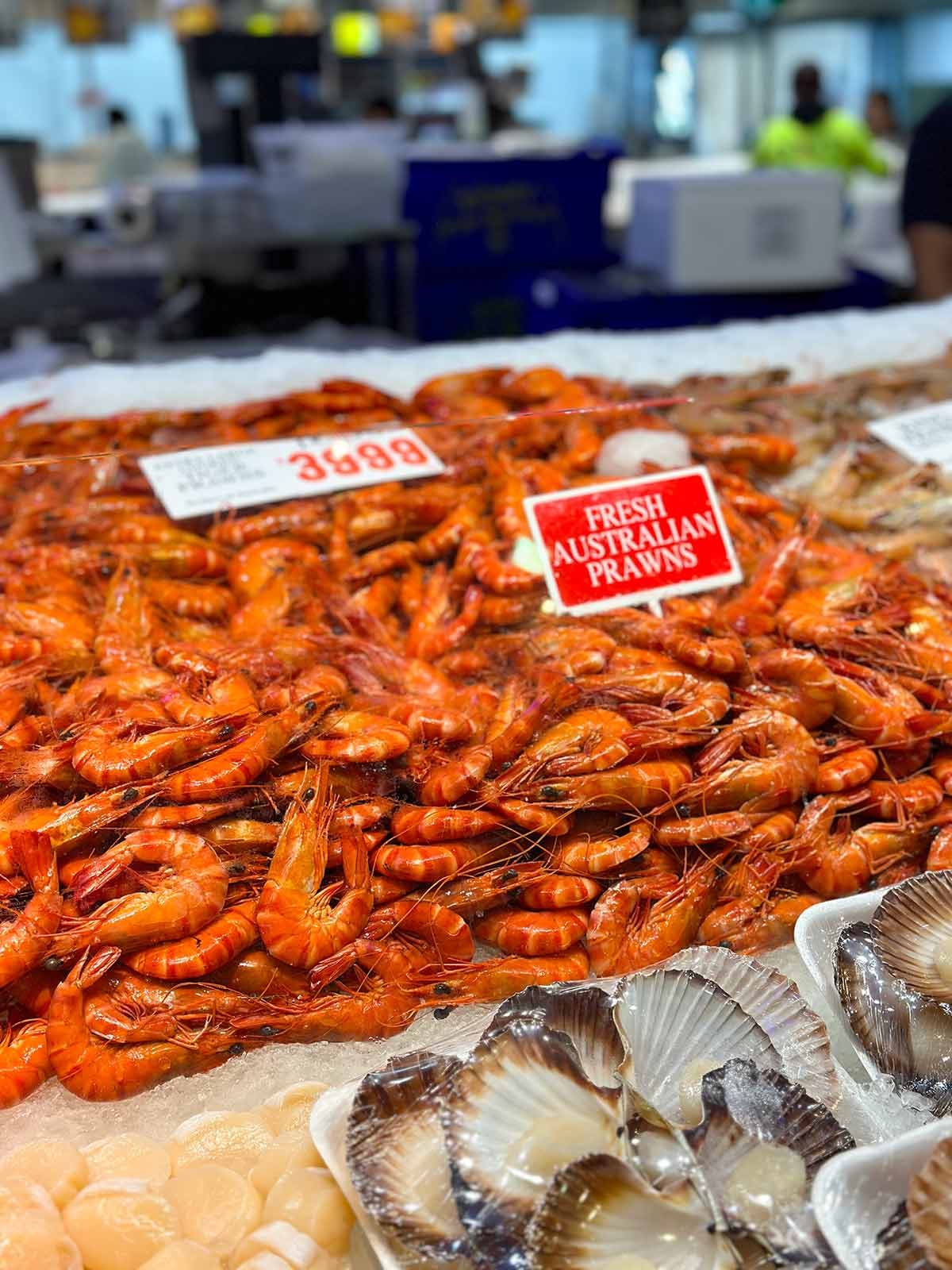 Pre-cooked prawns