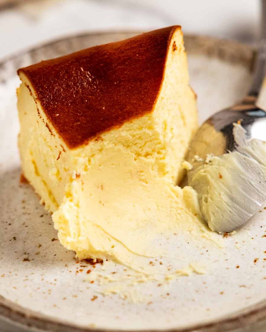 Proof of creamy: Basque cheesecake