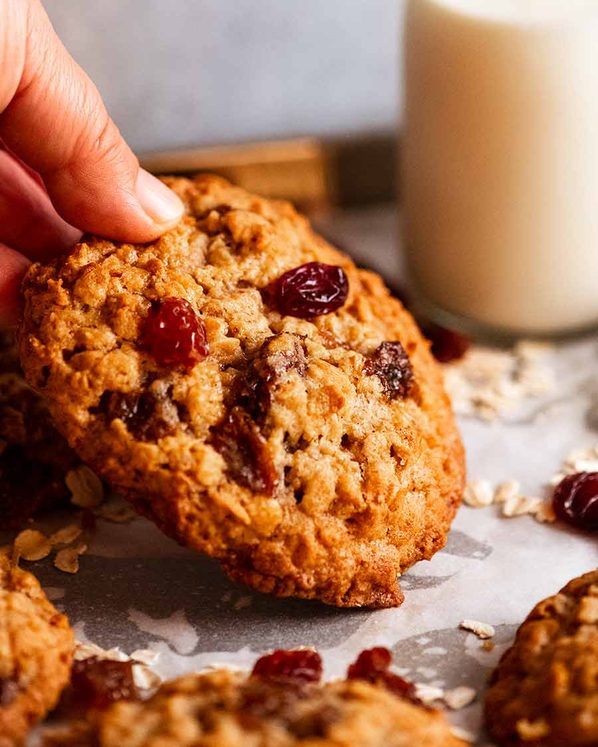 Oatmeal Raisin Cookies (Soft & Chewy) post thumbnail image