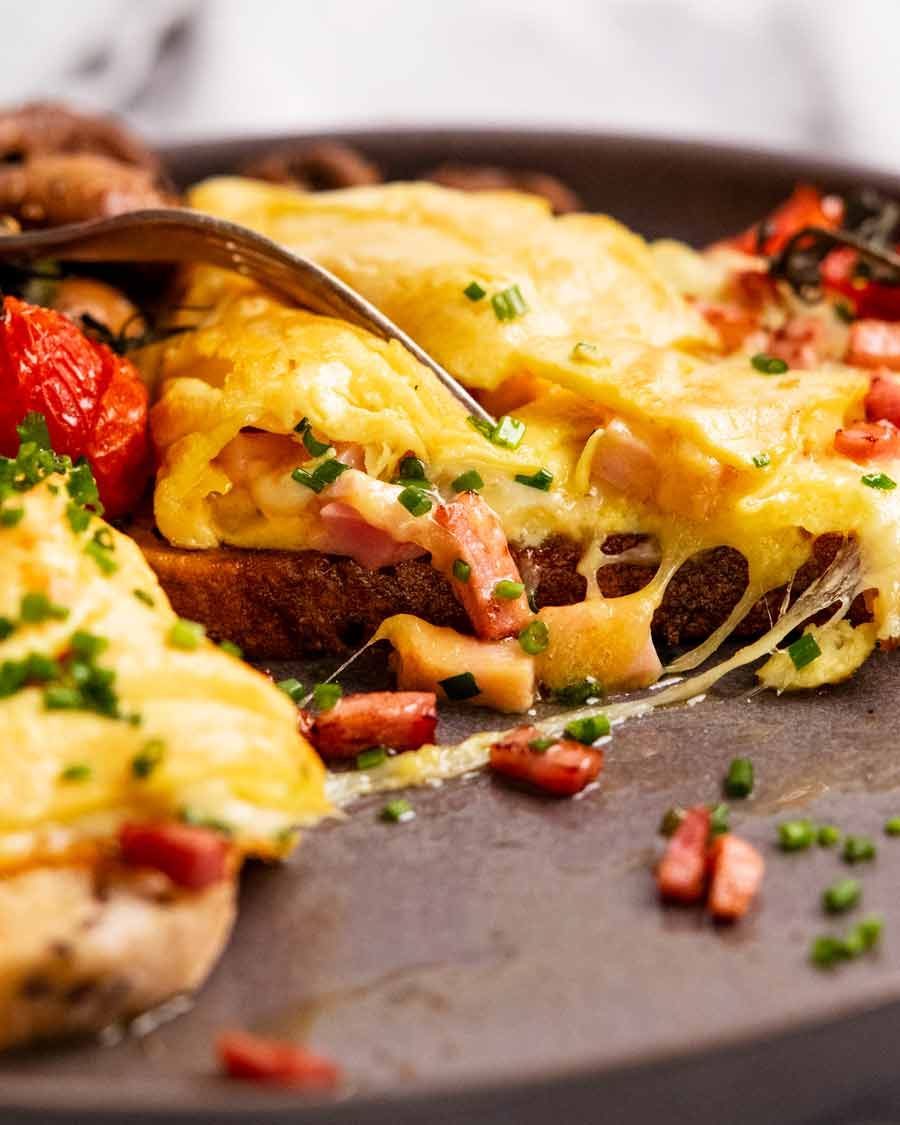 Gooey inside of Ham and Cheese Omelette