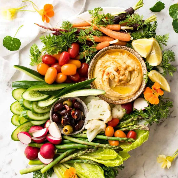 Crudités Vegetables Platter with Hummus recipetineats.com