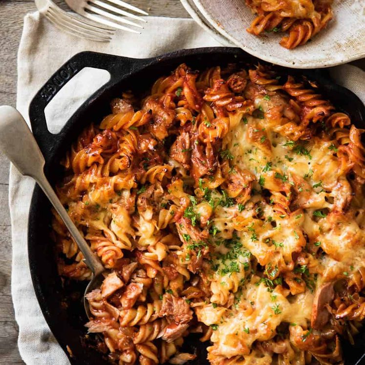 Everybody should know how to make a truly delicious Tuna Pasta Bake, for all those times when your cupboards are bare! recipetineats.com