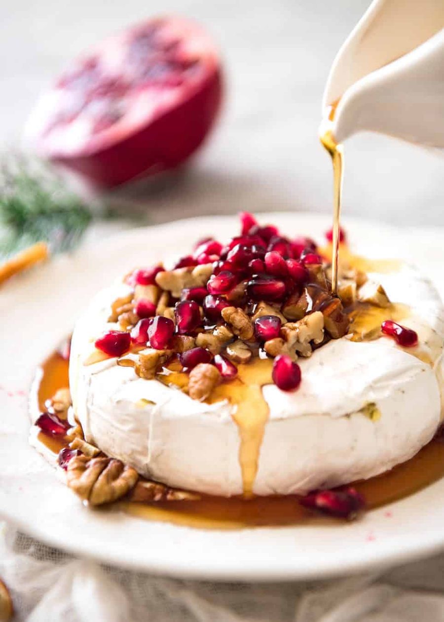 3-minute-melted-brie-1 3 Minute Melty Festive Brie - Just microwave for 1 minute and you have an almost-instant baked brie appetizer! www.recipetineats.com
