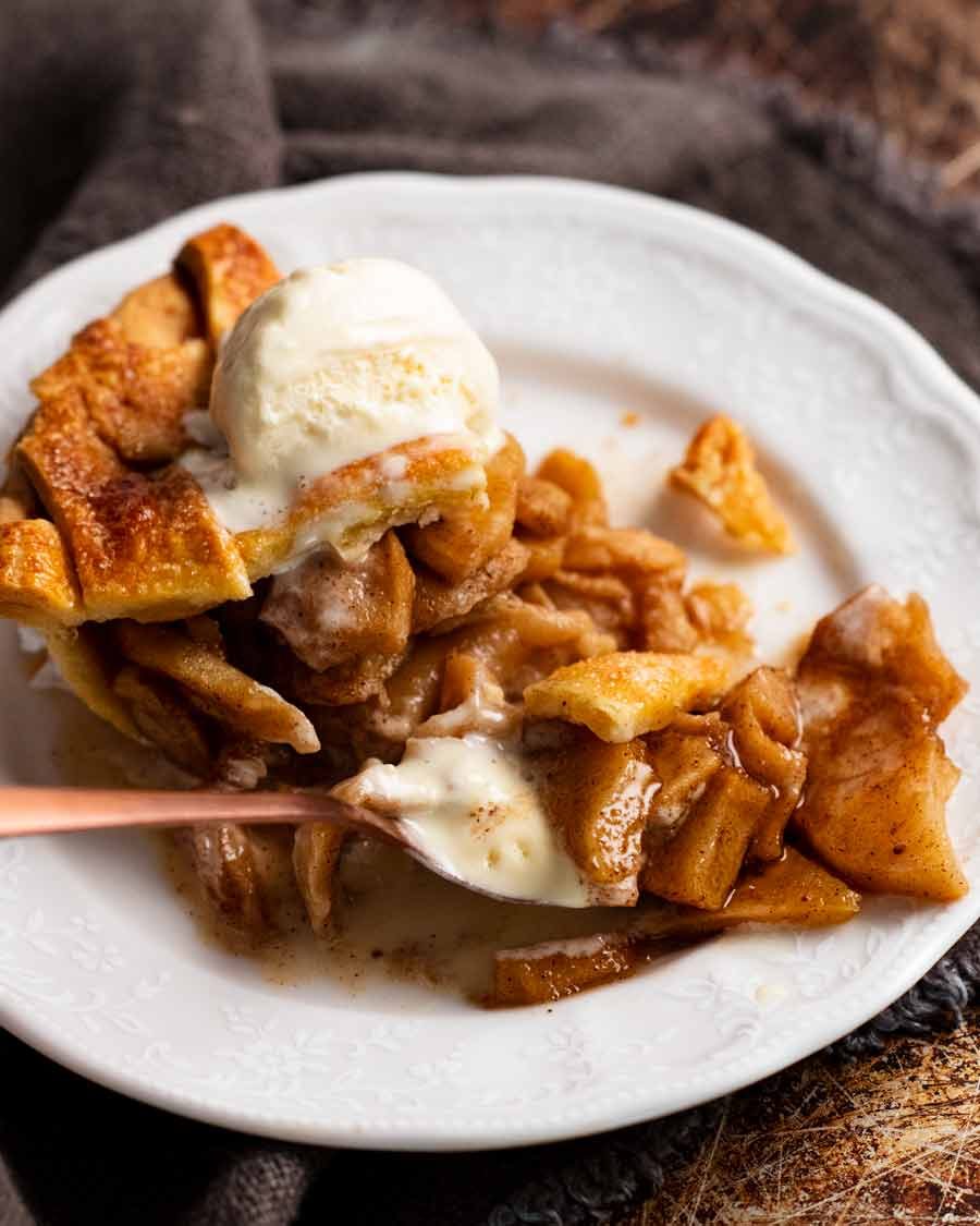 apple-pie_7 Eating Apple Pie