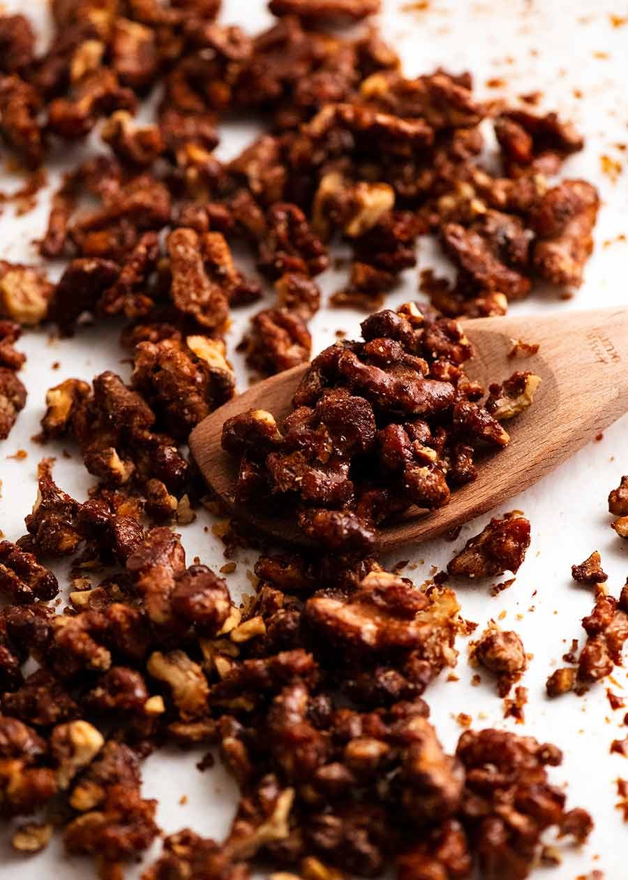 honey-cinnamon-walnuts-1 Honey Cinnamon Walnuts for Pomegranate Salad