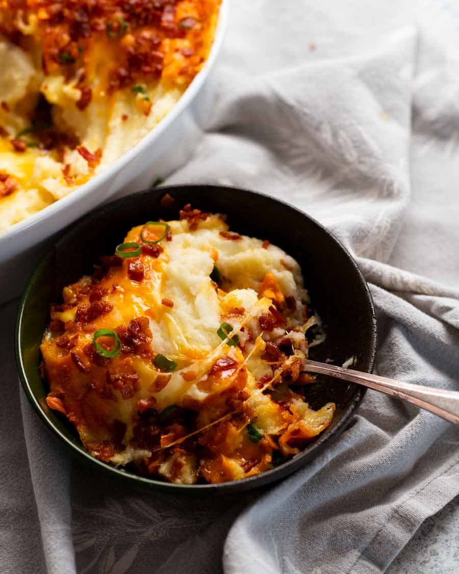 mashed-potato-casserole_7 Bowl of Mashed Potato Casserole