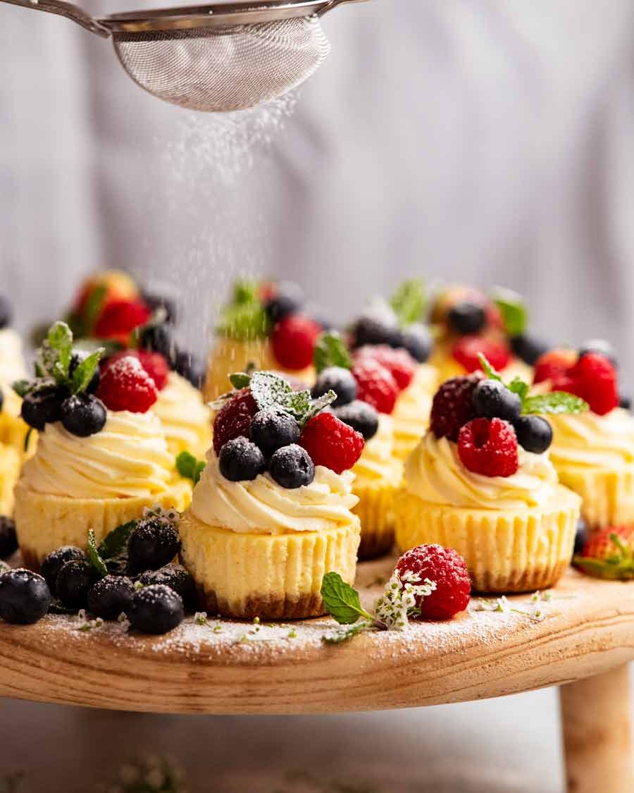 mini-cheesecakes_8-2-1 Platter of Mini cheesecakes