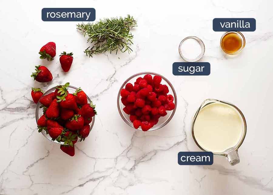 christmas-tree-pavlova-decorations How to make Pavlova Christmas Tree Dessert