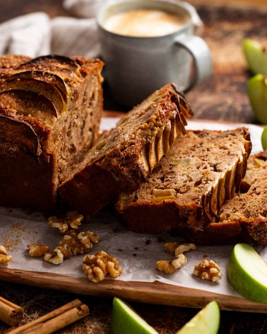 cinnamon-apple-bread_7 Slices of Cinnamon Apple Bread