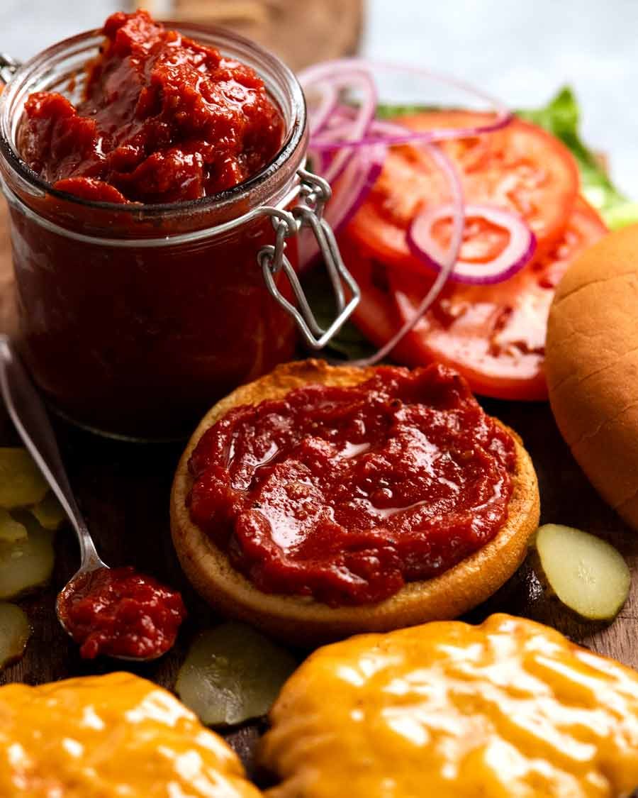 homemade-tomato-chutney-burger-sauce Quick tomato chutney burger sauce