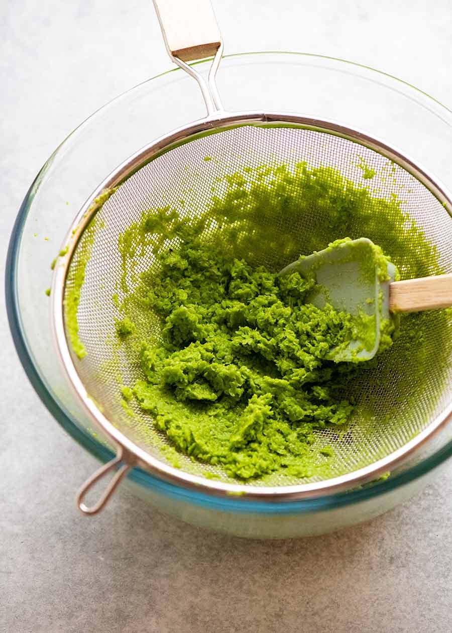 pea-puree_5 Straining Pea Puree