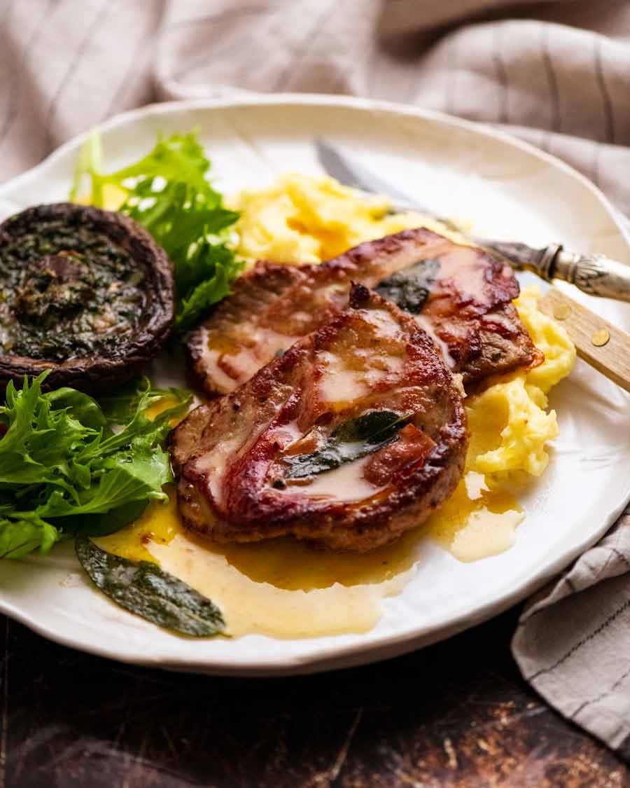 veal-saltimbocca_7 Saltimbocca on a plate, ready to be eaten