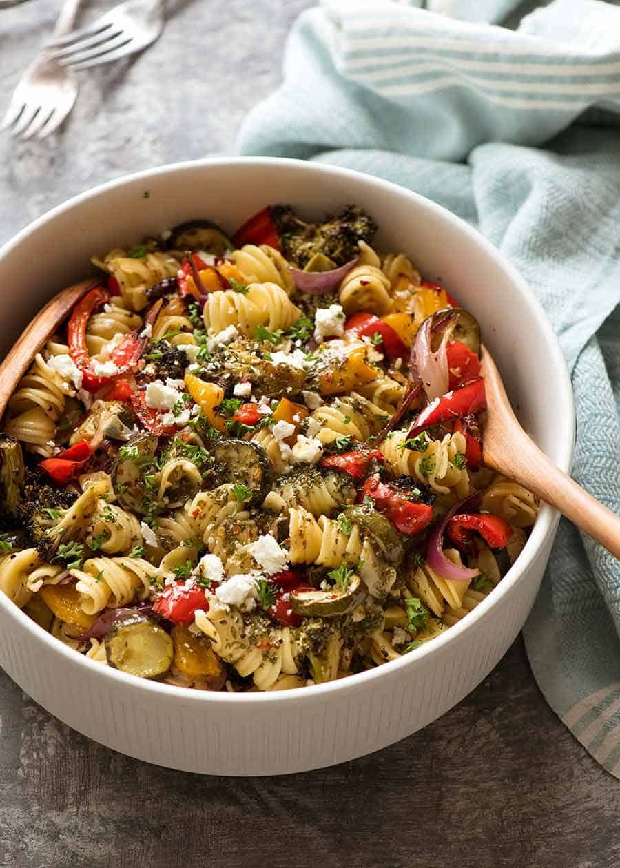 marinated-vegetable-pasta-salad_5 Vegetarian Pasta Salad recipe in a large white bowl, ready to be served