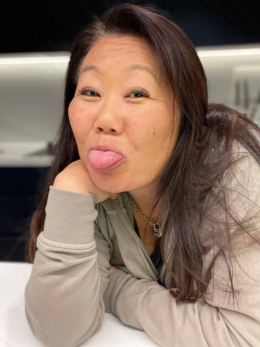 nagi-sticking-tongue-out-did-own-hair-make-up