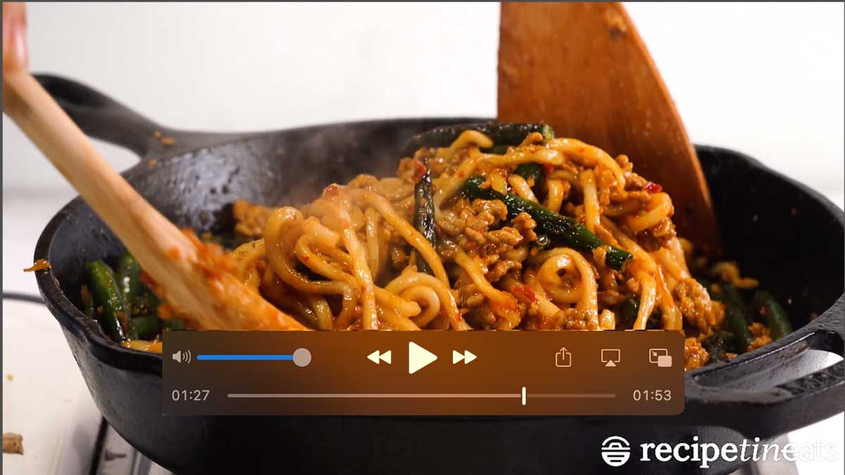 video-playing-mock-up