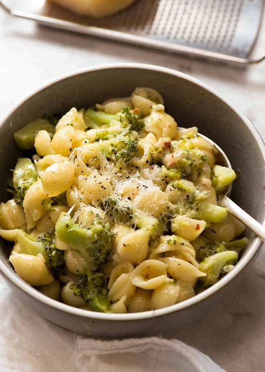 Really Quick Broccoli Pasta post thumbnail image