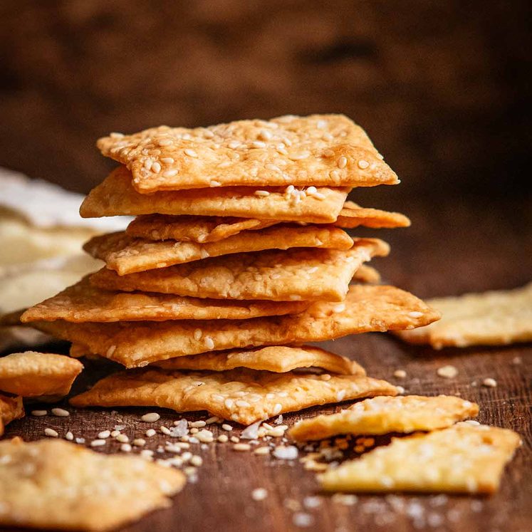 Homemade artisan crackers post thumbnail image