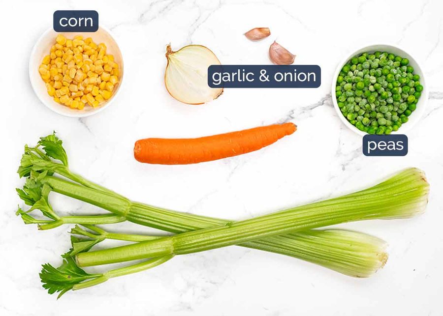 creamy-chicken-noodle-soup-ingredients-3