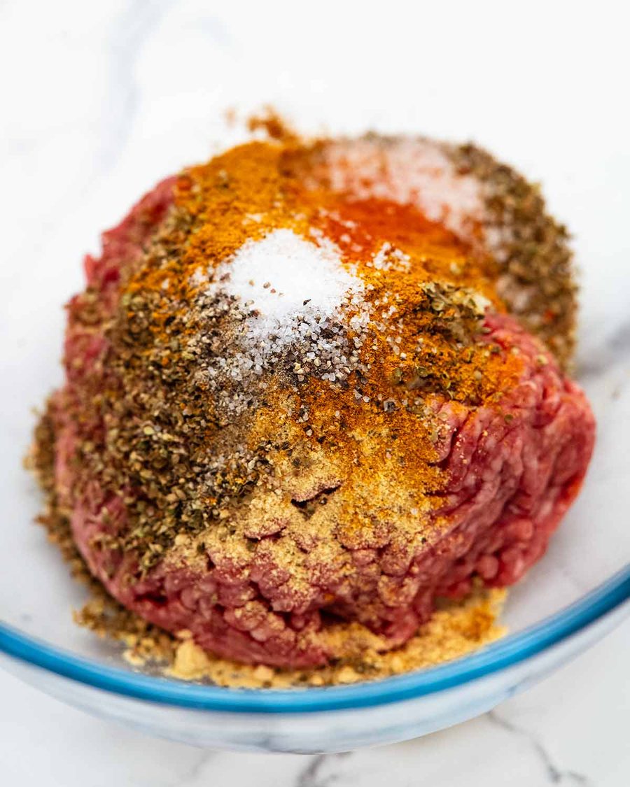 greek-lamb-kofta-kebabs_2 Making Greek lamb kofta kebabs