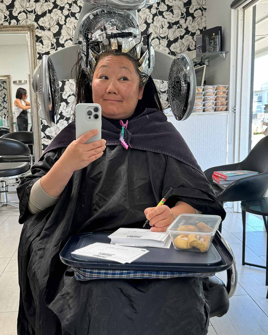 hair-salon-book-plates