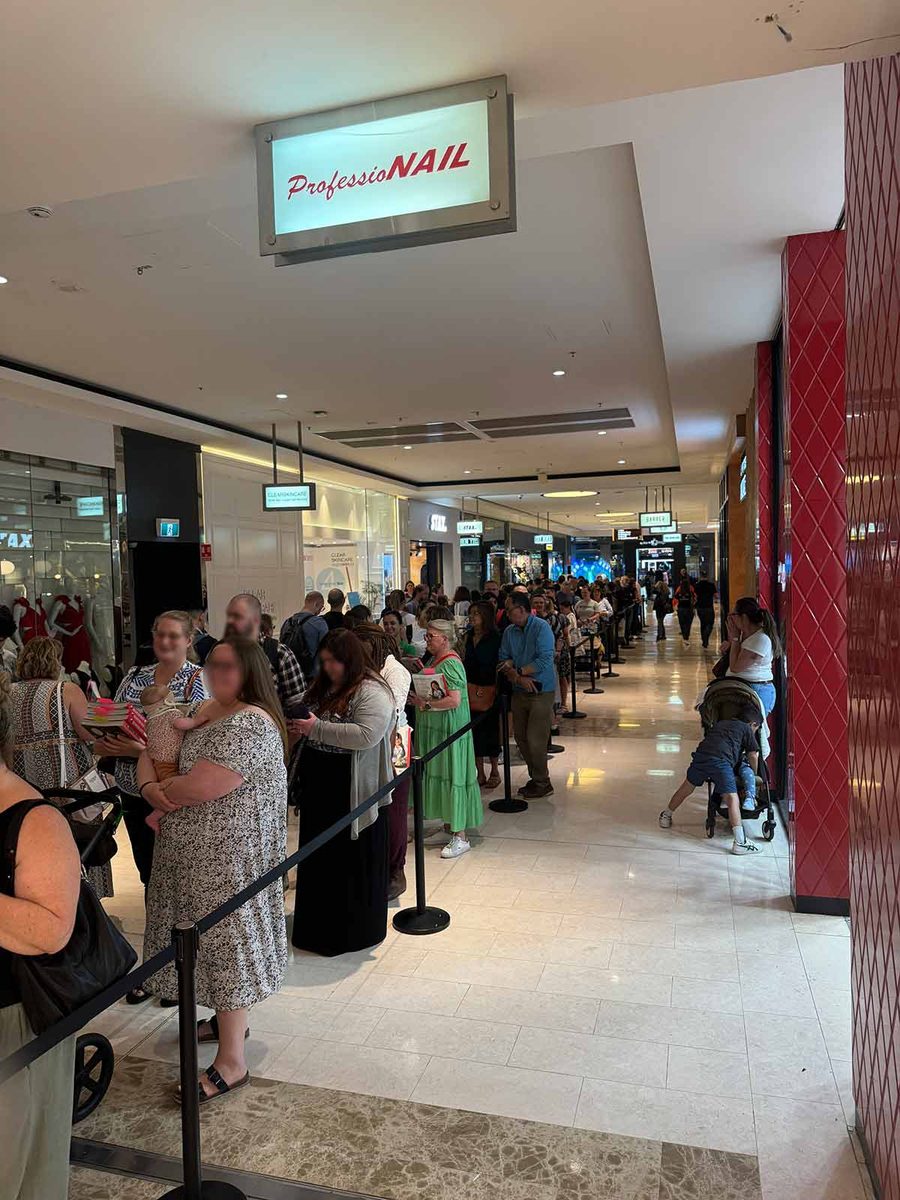 parramatta-westfield-book-signing-3