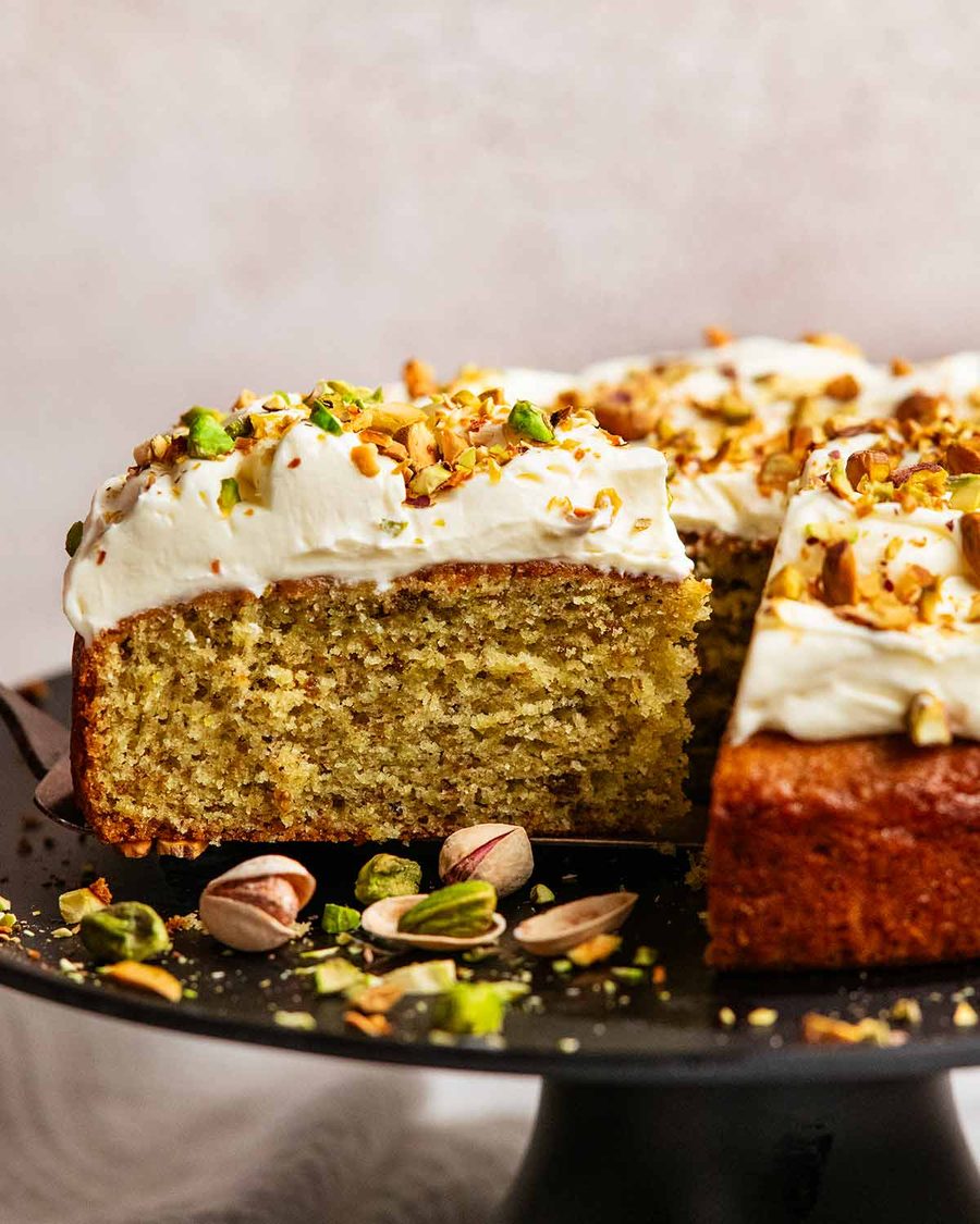 pistachio-cake-2_9-2 Close up of Pistachio cake