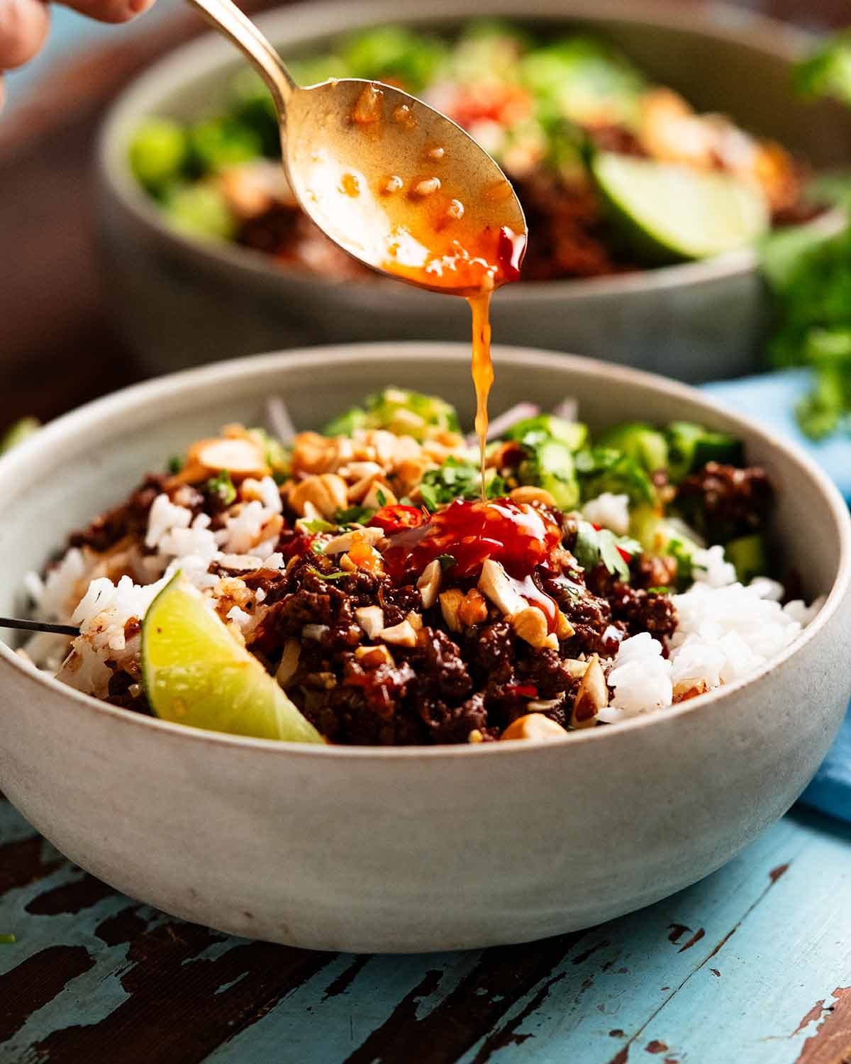 thai-sweet-chilli-beef-bowls_0 Thai sweet chilli beef bowls