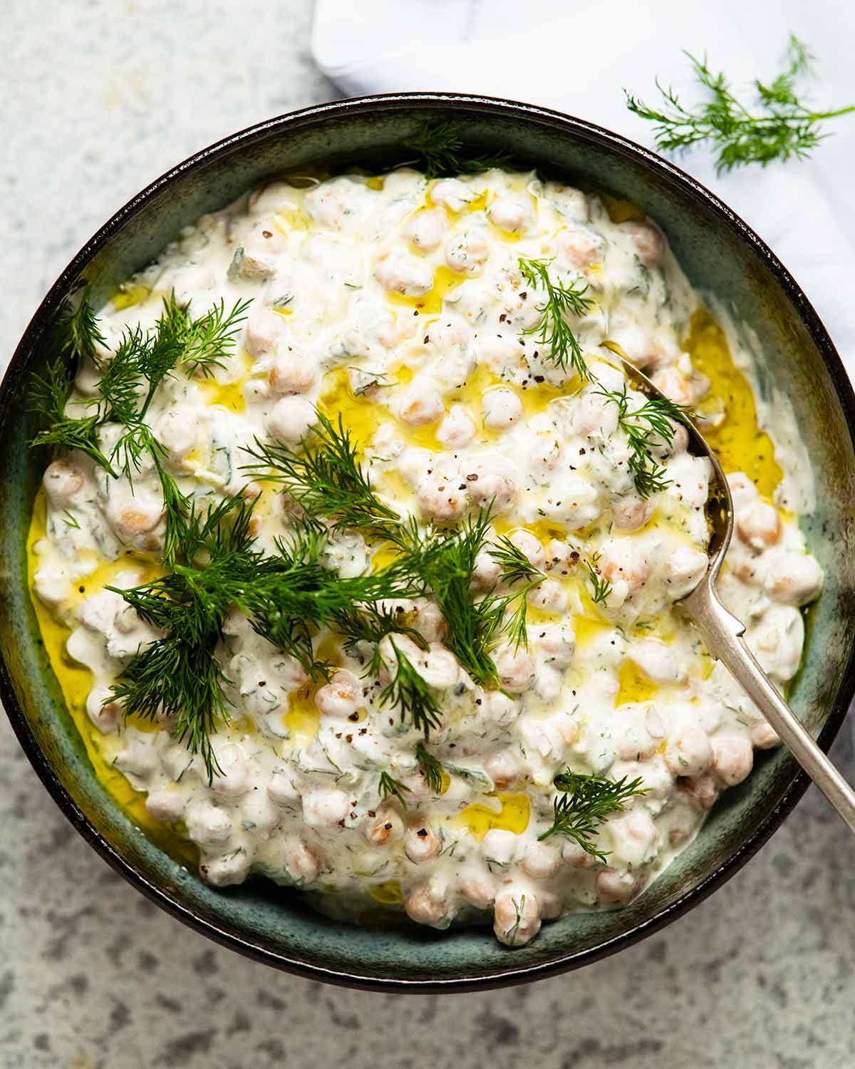 tzatziki-chickpea-salad_9 Tzatziki chickpea salad