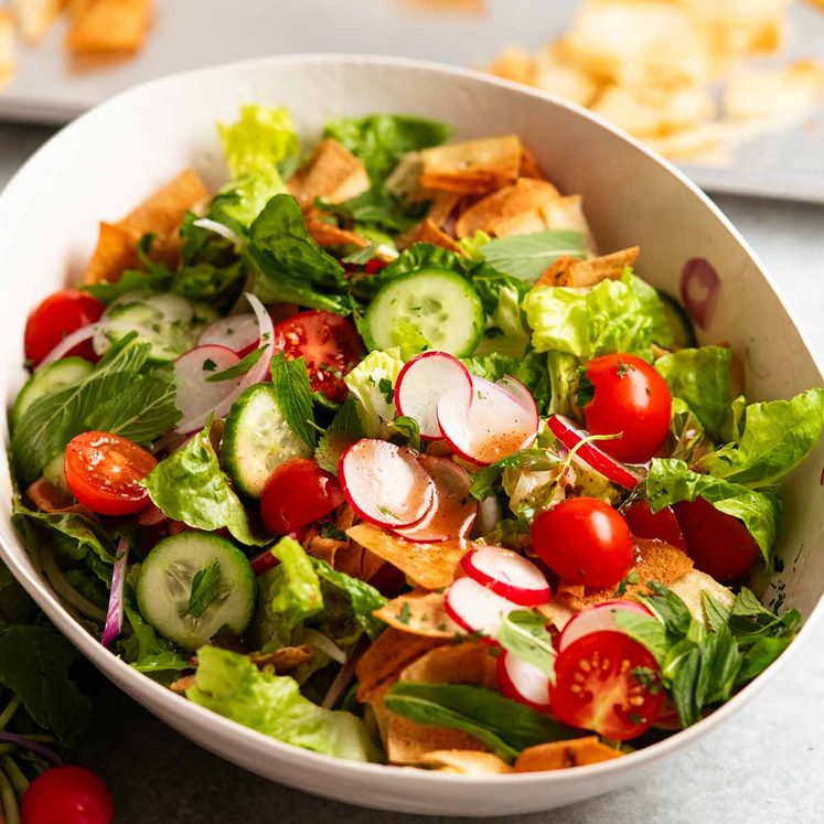 Lebanese Fattoush Salad post thumbnail image