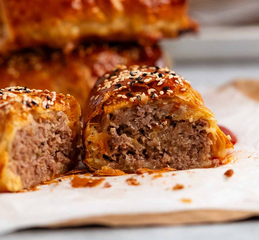 B85 Beef Sausage Rolls
