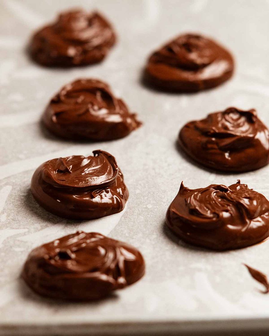 frozen-nutella-discs-nutella-stuffed-cookies_8
