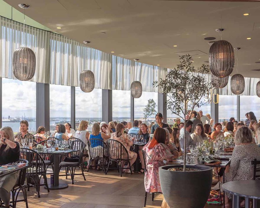 nagi-dozer-roundhouse-crystalbrook-newcastle-photos-by-megan-evans-photography-16