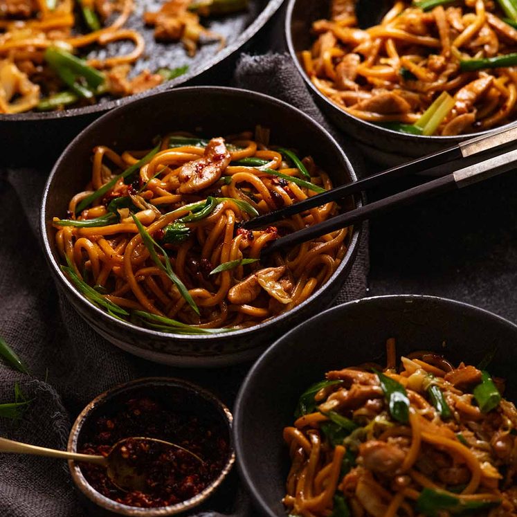 The fastest noodle stir fry I know post thumbnail image