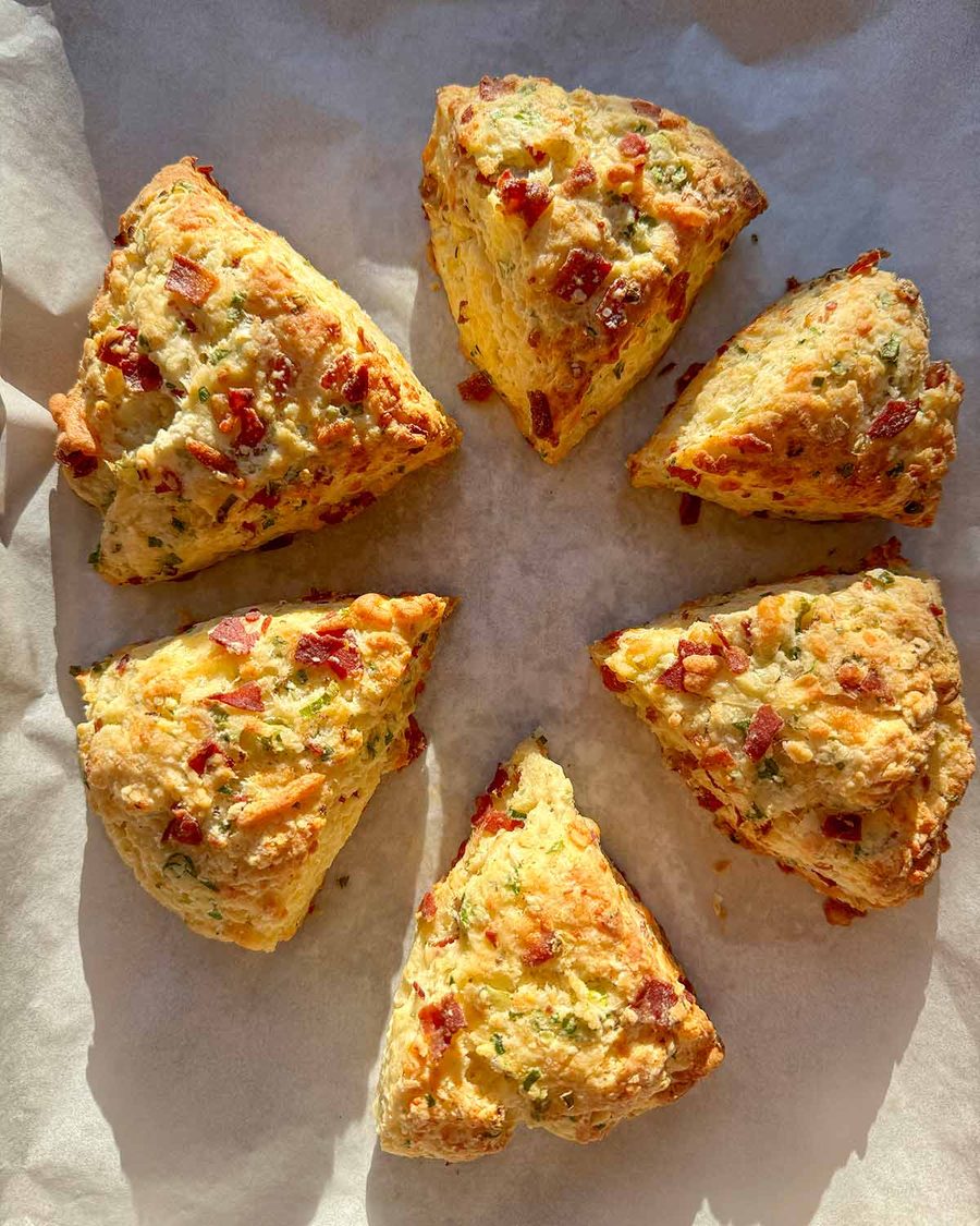 bacon-green-onion-cheddar-cheese-scones-2