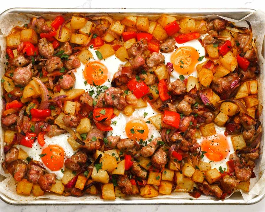 baked-breakfast-hash-00_10_18_18-still018