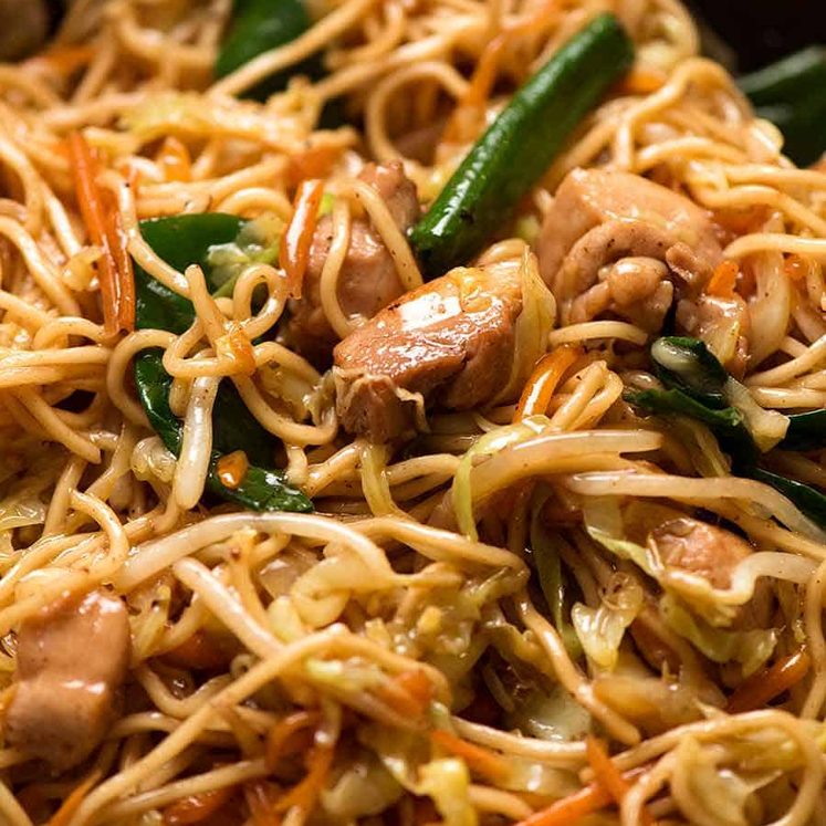 chow-mein_1 Close up photo of Chow Mein Noodles with chicken and vegetables