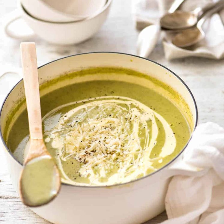 creamy-zucchini-soup-1 Silky, thick, Healthy Creamy Zucchini Soup. Perfect for dunking in hot crusty bread! recipetineats.com
